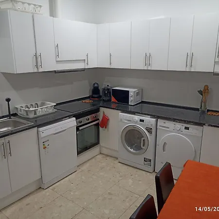Apartment 8 Con Balcon A La Rambla