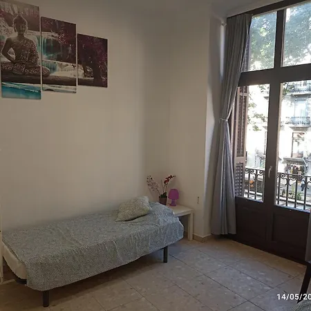 8 Con Balcon A La Rambla Apartment Barcelona